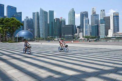 Singapore economy beats third quarter growth forecast