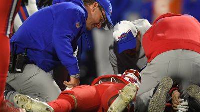 Buffalo Bills running back Damien Harris has full movement after on-field neck injury, coach says