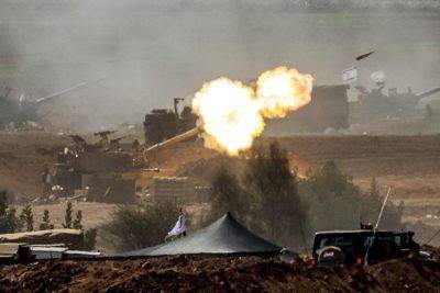 Hamas says Israeli threat of ground invasion 'doesn't scare us'