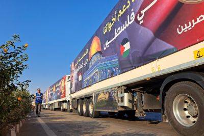 Biden says Egypt to open Gaza crossing for up to 20 aid trucks