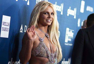 Britney Spears set to hit best-seller list with tell-all memoir