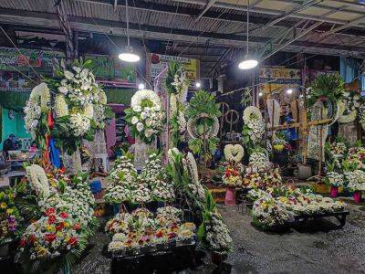 Flower prices in Dangwa expected to spike next week