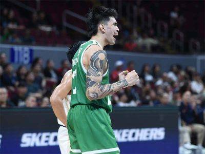 La Salle's Quiambao deflects credit to teammates after triple-double