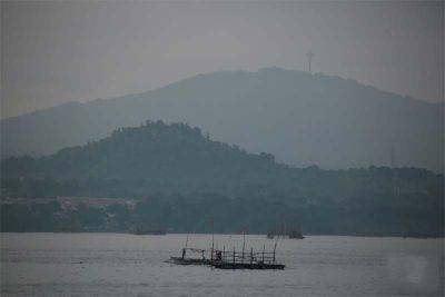 Volcanic smog hits Batangas towns anew