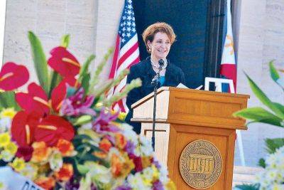 On Veterans Day, envoy sees stronger Philippines-US alliance