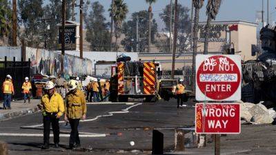 I-10 fire: LA motorists urged to take public transport
