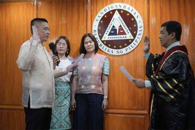Uy takes oath as Zamboanga del Norte first district representative