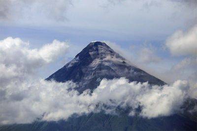 PhilstarLIVE - LIVE updates: Mayon Volcano restiveness - philstar.com - Philippines - city Manila, Philippines