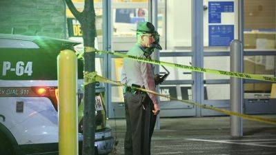 Ohio Walmart shooting: 4 injured, shooter dead in Beavercreek - apnews.com - state Alaska