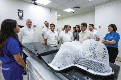 Marcos opens PH's 1st cancer hospital
