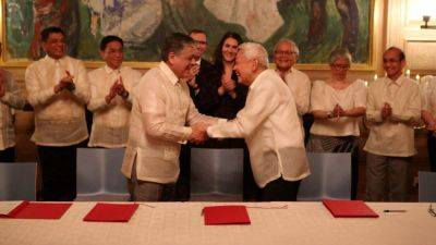 Ferdinand Marcos-Junior - Philippine government and communist rebels agree to resume talks on ending their protracted conflict - pbs.org - Philippines - Usa - China - Denmark - Norway - Eu