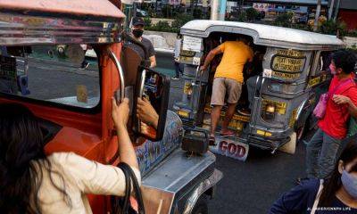 Jaime Bautista - Transport group urges gov't to scrap extra car registration fees - cnnphilippines.com - Philippines - city Manila
