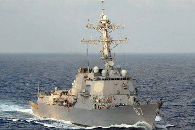 US warship shoots down drone, missile fired by Yemen's Huthis