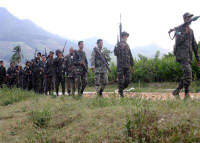 294 MILF, MNLF recruits join PNP