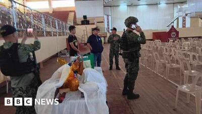 Mindanao: Three killed in explosion at Catholic Mass in Philippines - bbc.co.uk - Philippines - state Mindanao - Isil