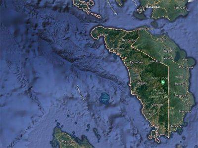 Five rescued after Chinese vessel hit Filipino fishing boat