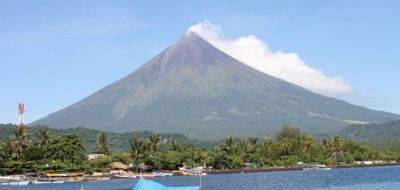 Mayon Volcano's alert status down to Level 2