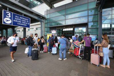 Jaime Bautista - Moises Cruz - Tourism backs DoTr on erring airport staff - manilatimes.net - Philippines - Thailand - China