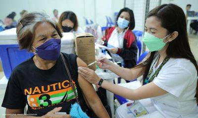 DOH: COVID-19 cases drop during long holiday