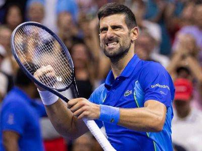 Below-par Djokovic faces fresh Australian Open test