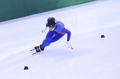 Groseclose exits short track speed skating event in Winter Youth Olympics