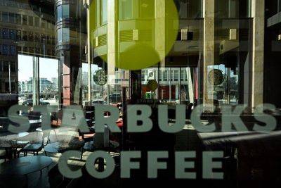 Starbucks may 40% discount matapos limitahan pribilehiyo ng seniors, PWDs | Pilipino Star Ngayon