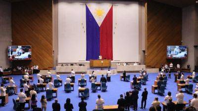Lawmakers flag 'vote-buying' in Charter change signature campaign