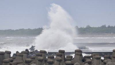 Taiwan shuts schools and offices ahead of likely direct hit from powerful typhoon - ctvnews.ca - Philippines - China - Taiwan - city Taipei