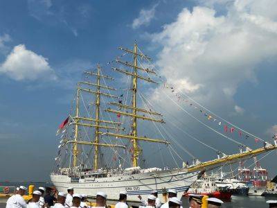 Indonesia’s largest naval training ship docks in Manila