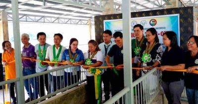 Albay Farmers’ Group Receives P5.5M Swine Repopulation Project