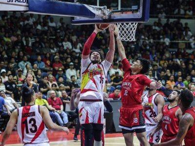 Terrence Romeo - Marcio Lassiter - Scottie Thompson - Justin Brownlee - Ralph Edwin Villanueva - Jorge Gallent - Don Trollano - Beermen rout Gin Kings to tie PBA semis series at 2-2 - philstar.com - Philippines - county San Miguel - city Manila, Philippines