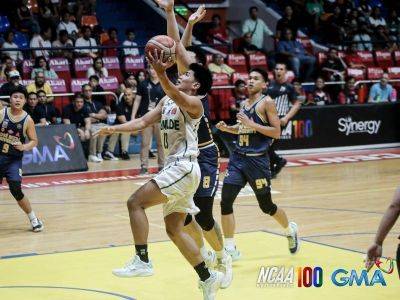 Blazers smash Bombers to solidify grip on lead