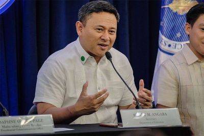 Elizabeth Marcelo - Raoul Manuel - Sonny Angara - ‘DepEd budget insufficient to address classroom shortage’ - philstar.com - Philippines - city Manila, Philippines