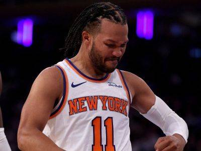 Brunson rediscovers form as Knicks rout Pacers