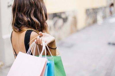 Filipino Gen Zs consider discounts, product reviews most when shopping — study