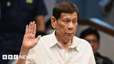 Philippines: Rodrigo Duterte admits to 'death squad' in drug war