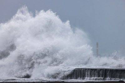 Taiwan battens down for Super Typhoon Kong-rey