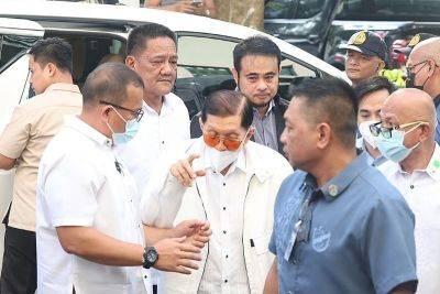 Juan Ponce Enrile - Dominique Nicole Flores - Sandiganbayan acquits Enrile, others in P172-M pork barrel scam - philstar.com - Philippines - city Sandiganbayan - city Manila, Philippines