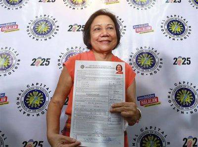 Cynthia Villar files COC for Las Piñas rep