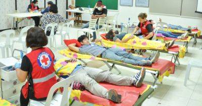Red Cross - DAR, PRC collect 14 bags of blood in bloodletting - dar.gov.ph - Philippines - county Cross - city Tacloban