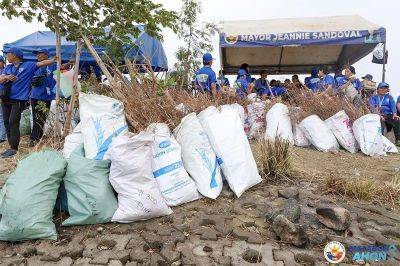 Emmanuel Tupas - 1,100 sacks of garbage gathered in Malabon - philstar.com - Philippines - city Malabon - city Sandoval - city Manila, Philippines - city Governance
