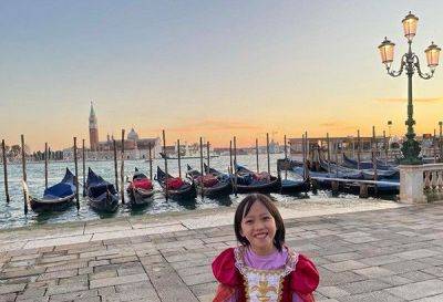 WATCH: Day-to-night gondola ride in Venice