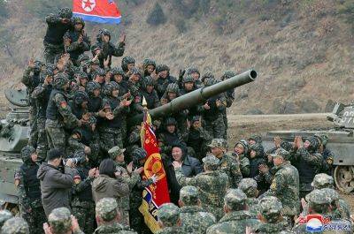 Kim Jong Un - North Korean leader Kim oversees paratroop drills - philstar.com - Usa - North Korea - South Korea - Washington - city Washington - city Seoul, South Korea - city Pyongyang