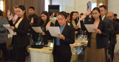 DAR WV Holds Oathtaking Ceremony for 129 Newly Hired and Promoted Employees - dar.gov.ph - city Iloilo