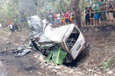 John Unson - Probe continues to determine fault in Cotabato van-truck collision - philstar.com - Philippines - Ireland - state Virginia - city Cotabato, Philippines