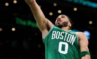 Celtics overwhelm Warriors, Clippers win