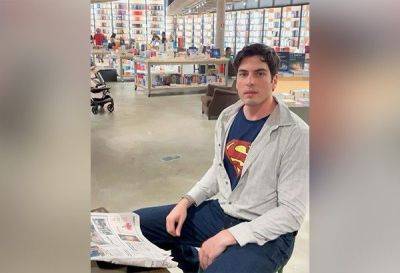 Agence FrancePresse - Civil rights lawyer, Clark Kent lookalike turns accidental superhero in Brazil - philstar.com - Brazil - county Clark - city Santos - city Rio De Janeiro, Brazil