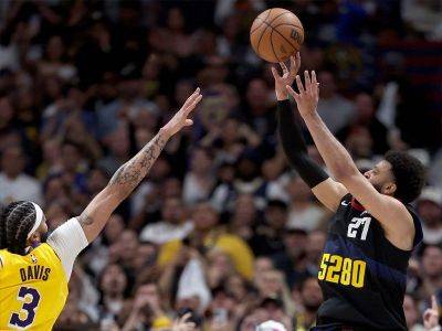 Anthony Davis - Denver Nuggets - Nikola Jokic - Murray buzzer-beater lifts Nuggets over Lakers - philstar.com - Los Angeles - New York - city Manila - city Los Angeles - city Denver