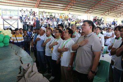 John Unson - Thousands more join BARMM's regional SIAP political bloc - philstar.com - region Bangsamoro - county Del Norte - city Cotabato - city Davao