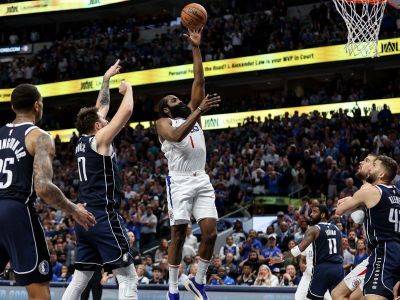 Clippers fend off Mavs' epic comeback bid; Brunson's 47 points fuel Knicks win